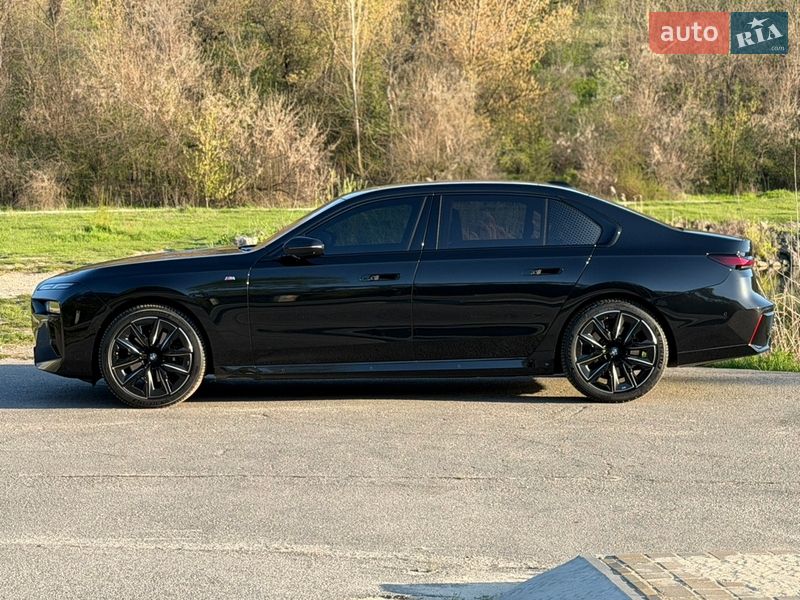 Седан BMW 7 Series 2023 в Днепре