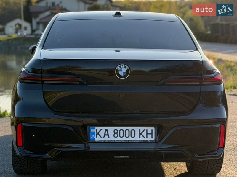 Седан BMW 7 Series 2023 в Днепре