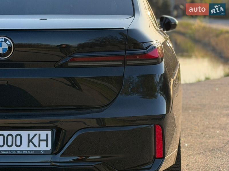 Седан BMW 7 Series 2023 в Днепре
