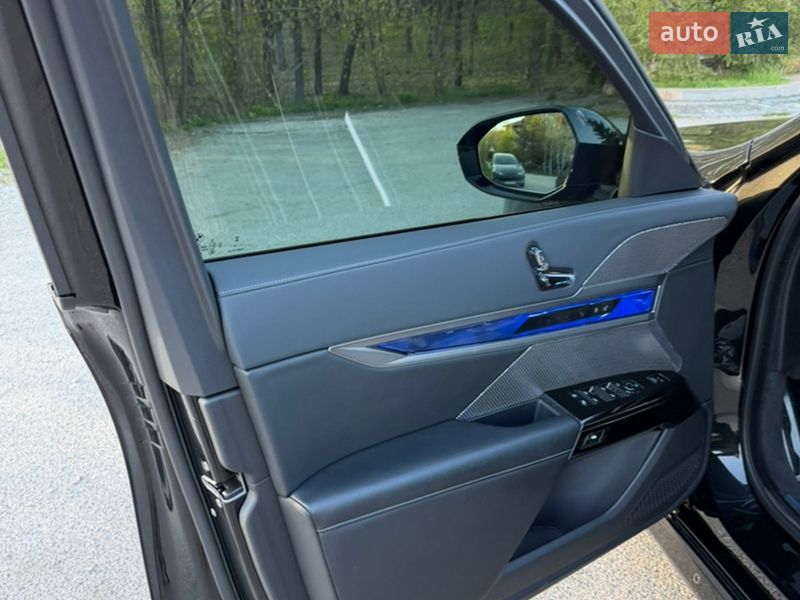 Седан BMW 7 Series 2023 в Днепре