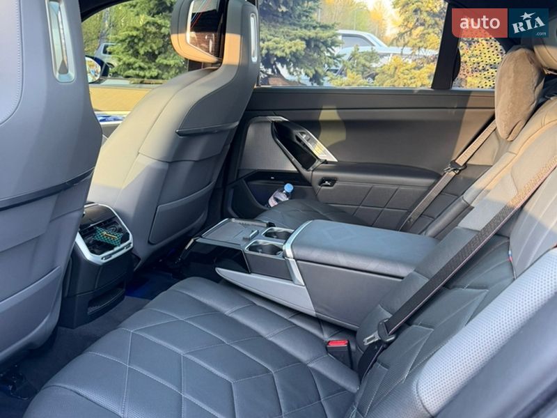 Седан BMW 7 Series 2023 в Днепре