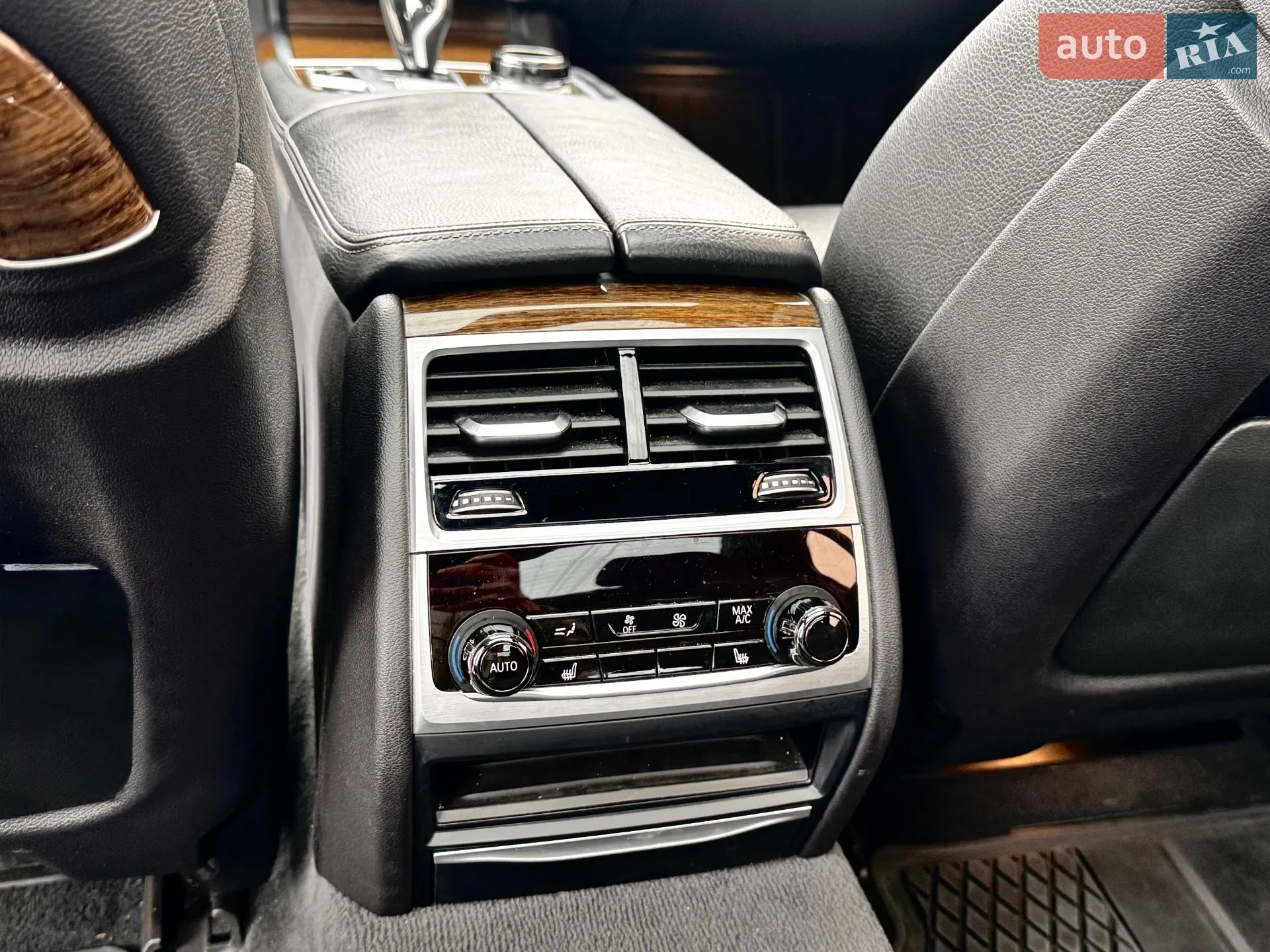 2017 BMW 7er - мініатюра 29