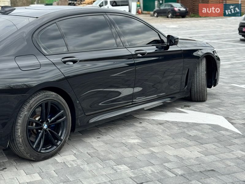 Седан BMW 7 Series 2019 в Вінниці