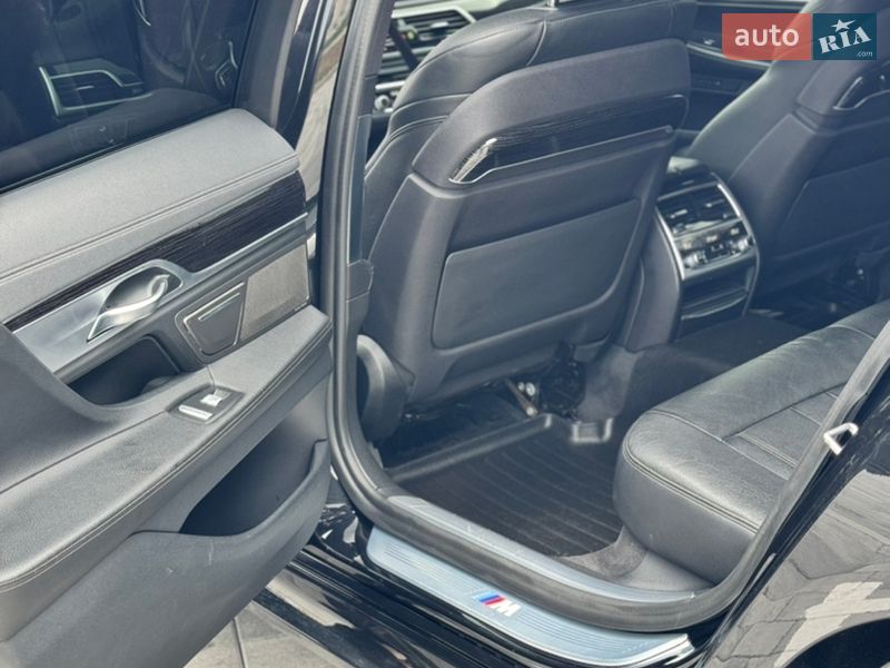 Седан BMW 7 Series 2019 в Вінниці