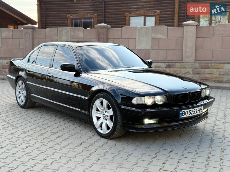 BMW 7 Series 2001