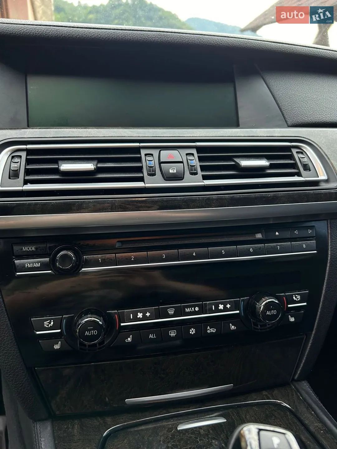 2011 BMW 7er - мініатюра 19