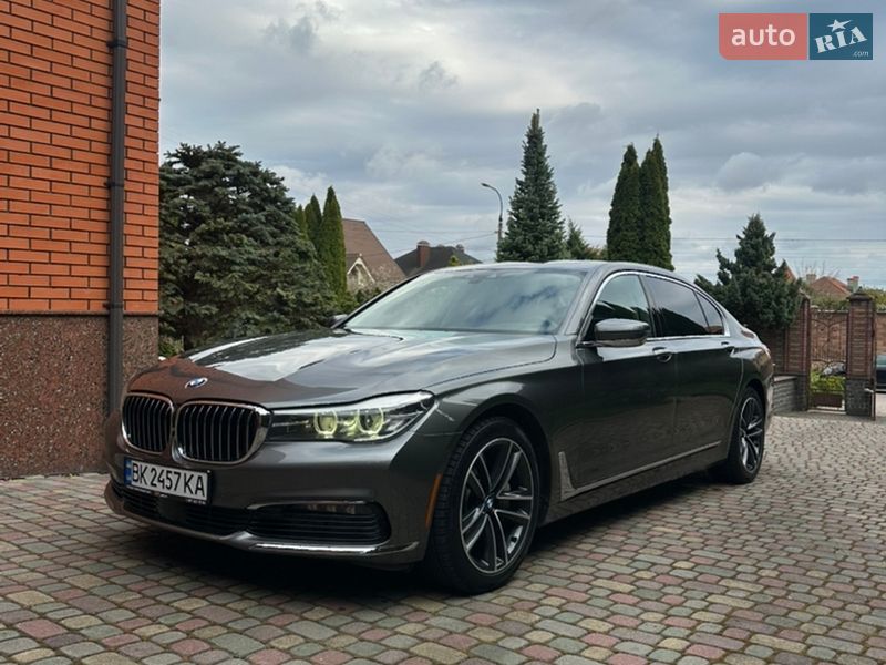 BMW 7 Series 2015