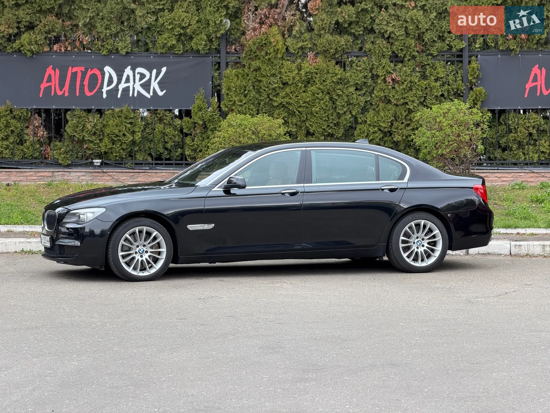 2011 BMW 7er - мініатюра 7