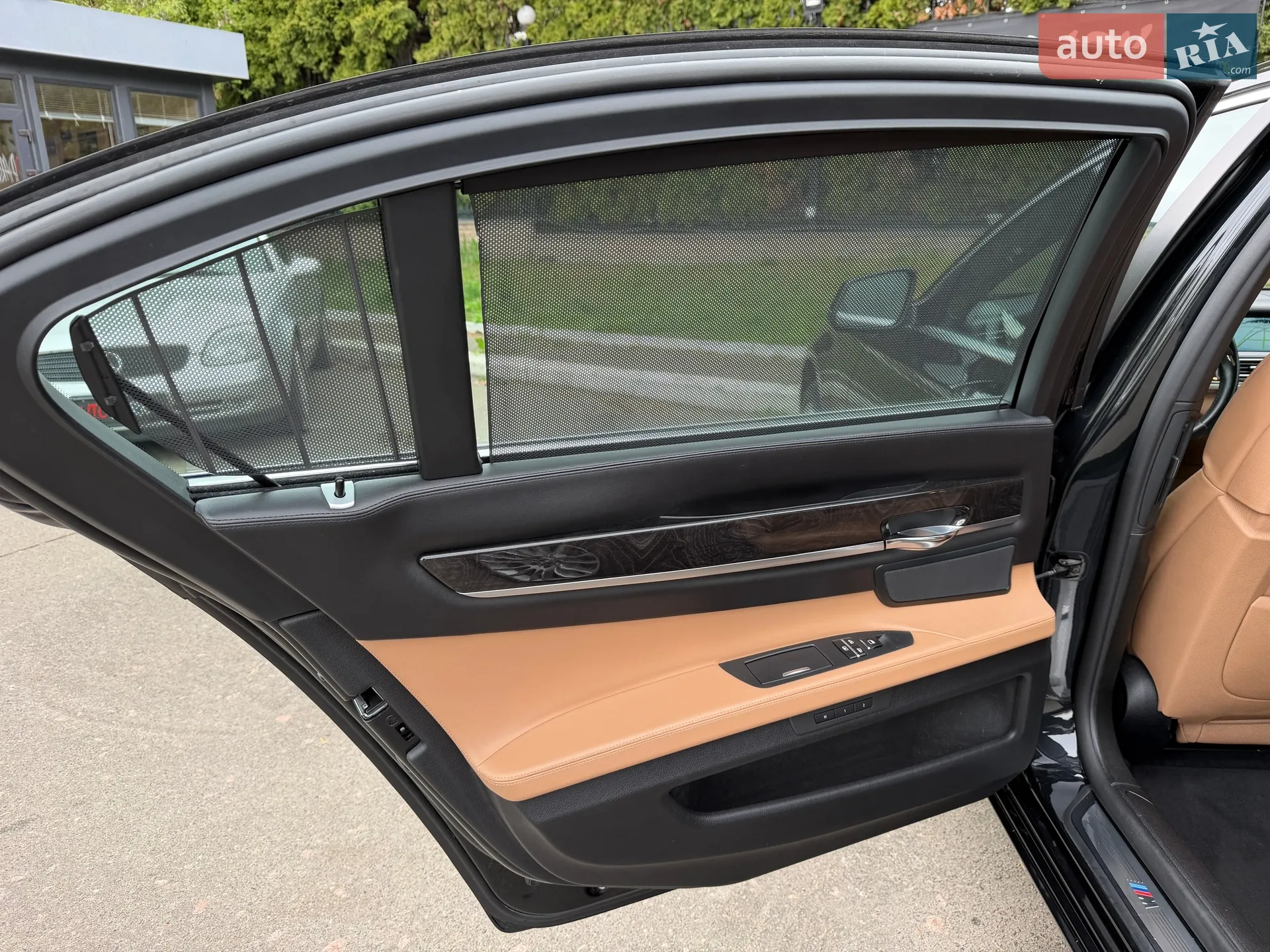 2011 BMW 7er - мініатюра 22
