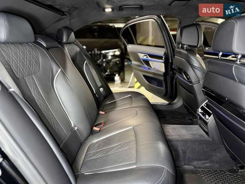 Седан BMW 7 Series 2019 в Киеве