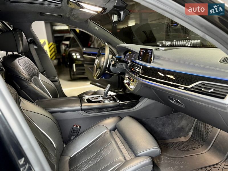 Седан BMW 7 Series 2019 в Киеве