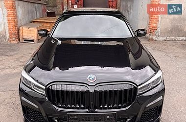 Седан BMW 7 Series 2016 в Киеве