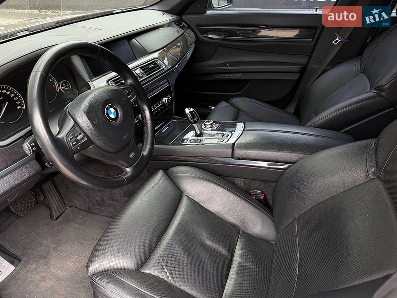 Седан BMW 7 Series 2010 в Киеве