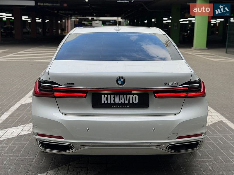 Седан BMW 7 Series 2019 в Киеве