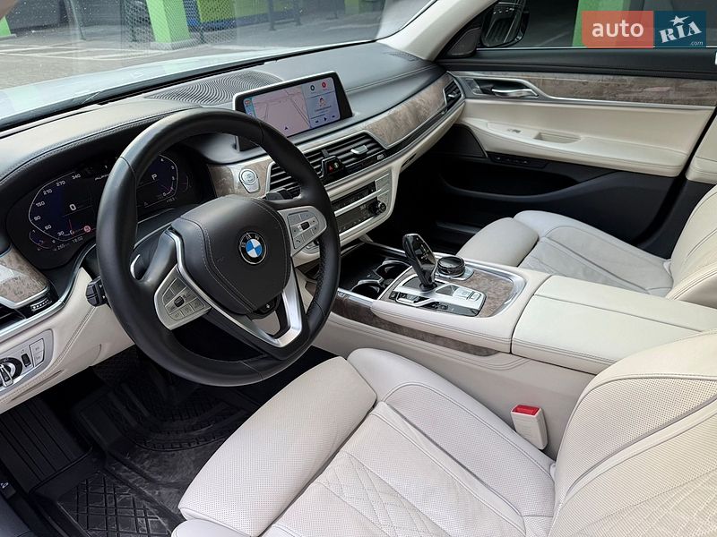 Седан BMW 7 Series 2019 в Киеве