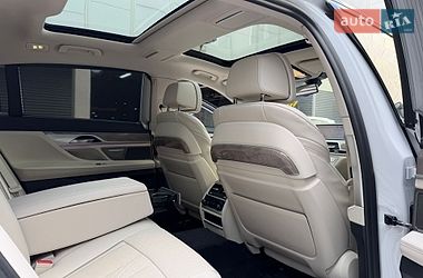 Седан BMW 7 Series 2019 в Киеве