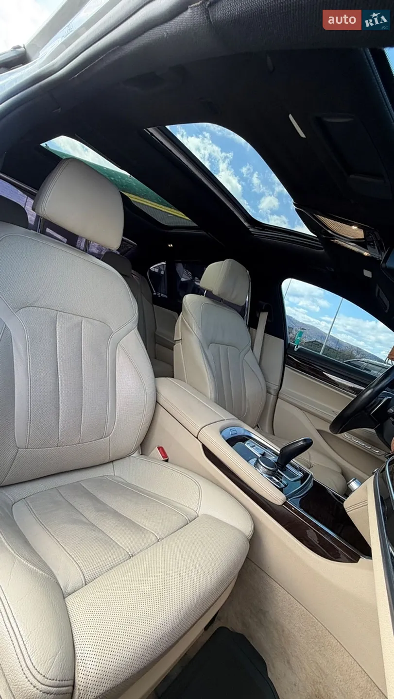 2015 BMW 7er - мініатюра 18