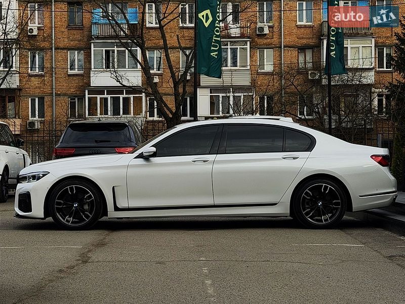 Седан BMW 7 Series 2019 в Киеве