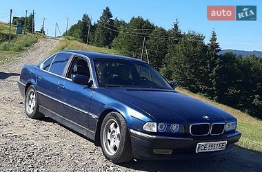 Седан BMW 7 Series 1996 в Черновцах