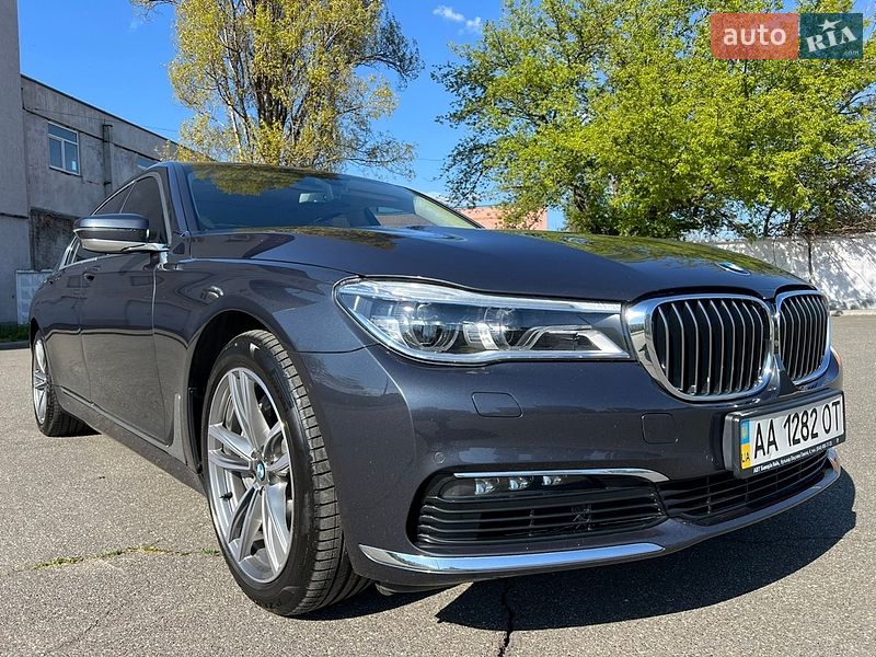 Седан BMW 7 Series 2016 в Киеве