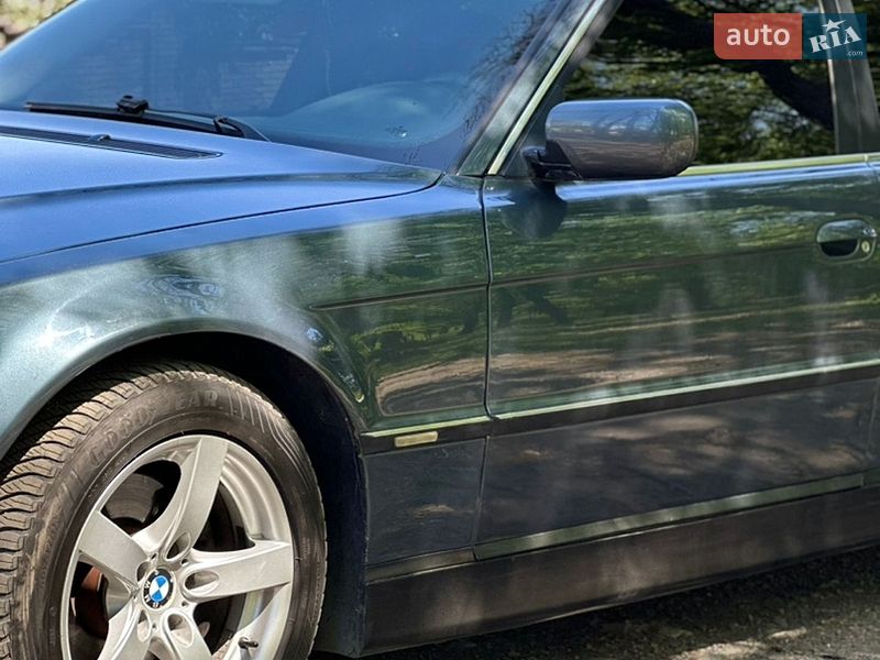 Седан BMW 7 Series 1999 в Дубно