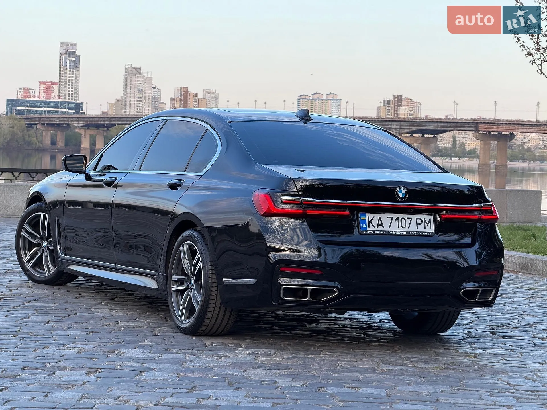 2020 BMW 7er - мініатюра 11