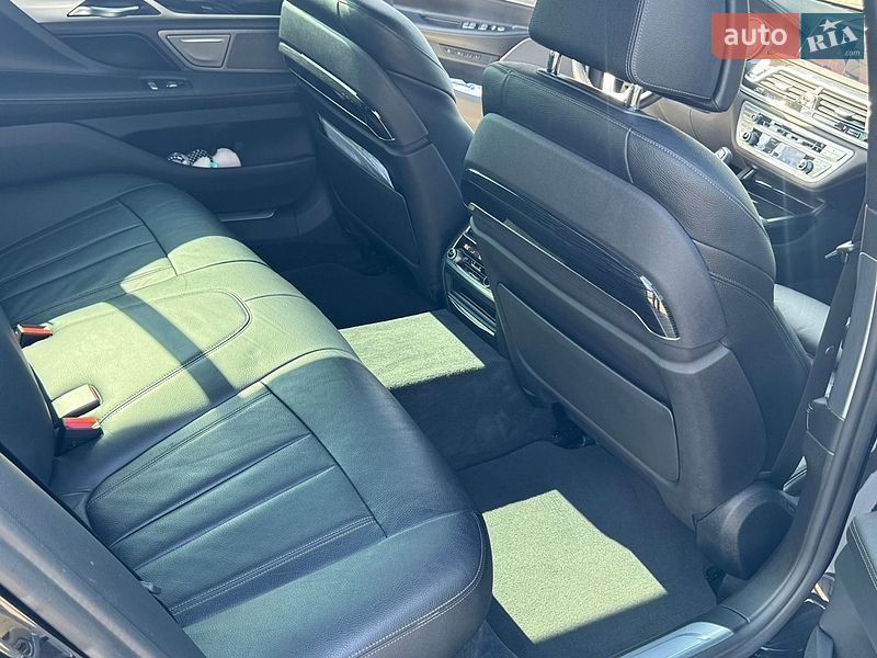 Седан BMW 7 Series 2019 в Ковеле
