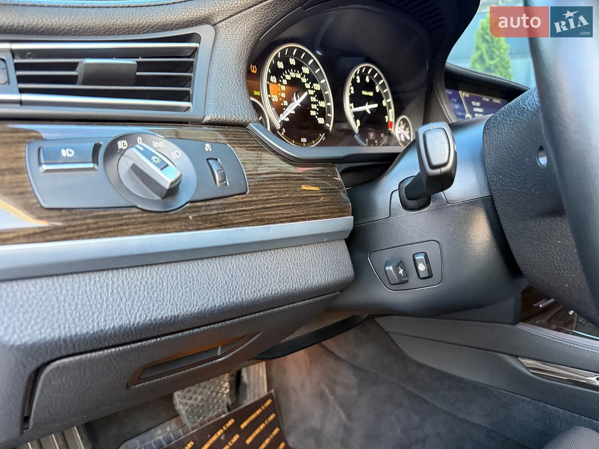 2012 BMW 7er - мініатюра 15