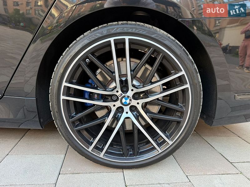 Седан BMW 7 Series 2020 в Киеве