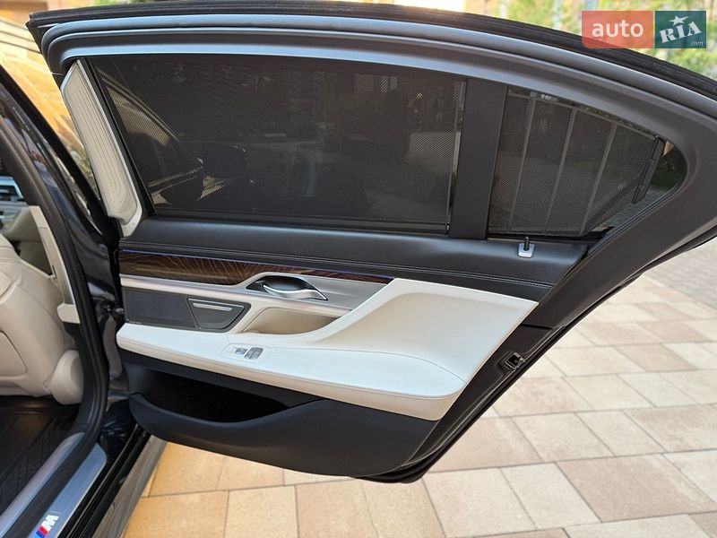 Седан BMW 7 Series 2020 в Киеве
