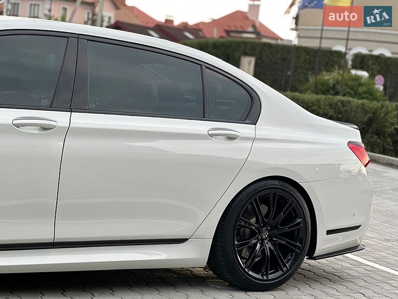 Седан BMW 7 Series 2018 в Шептицькому