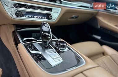 Седан BMW 7 Series 2018 в Шептицькому