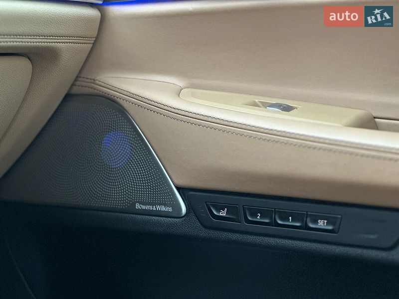 Седан BMW 7 Series 2018 в Шептицькому