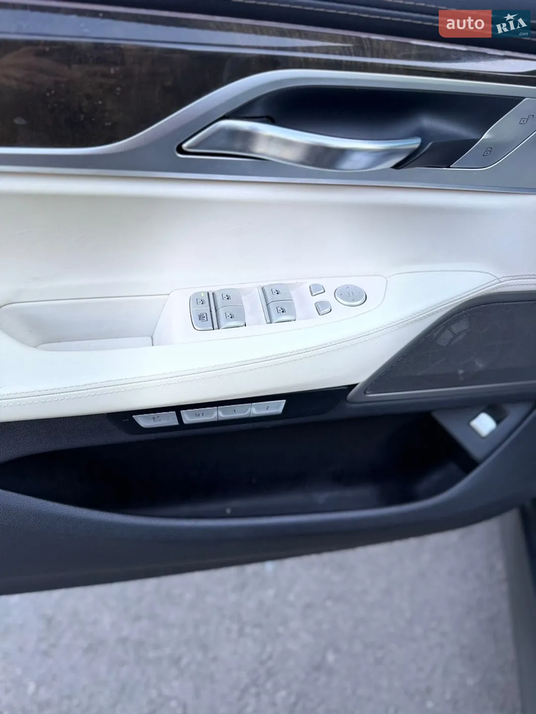 2016 BMW 7er - мініатюра 27