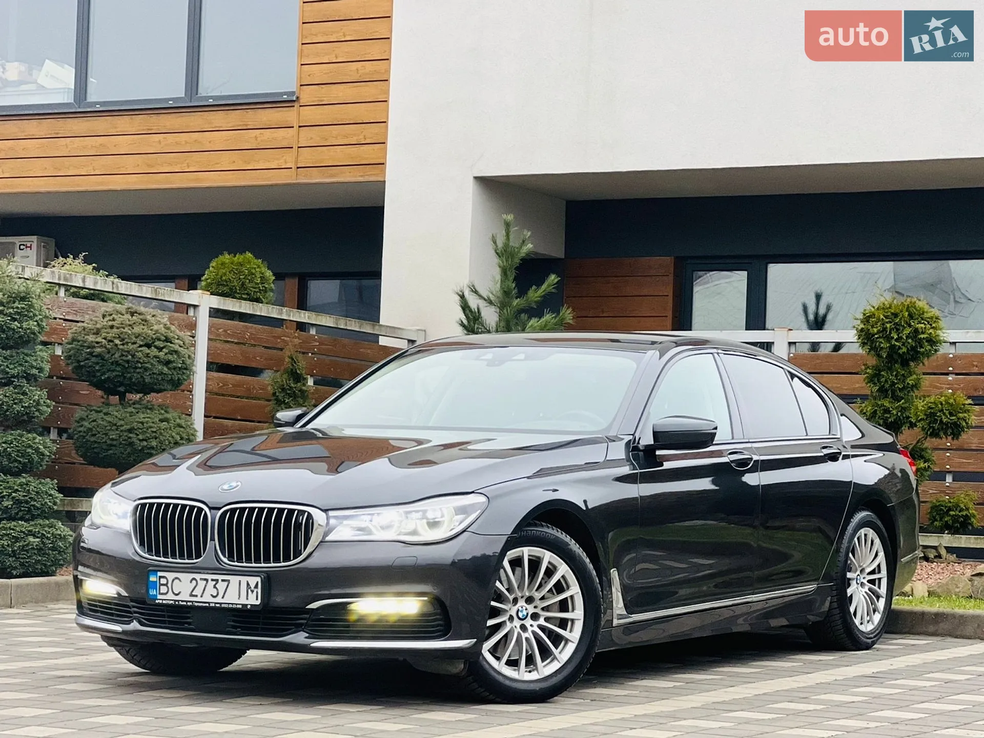 2016 BMW 7er - мініатюра 2