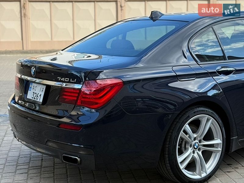 Седан BMW 7 Series 2013 в Луцке