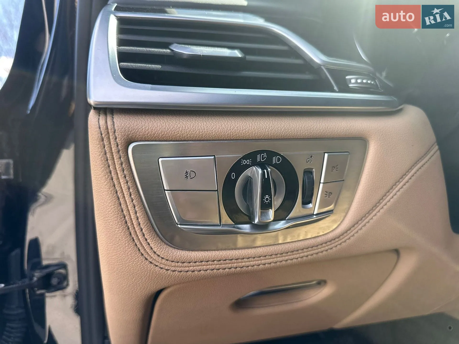 2016 BMW 7er - мініатюра 31