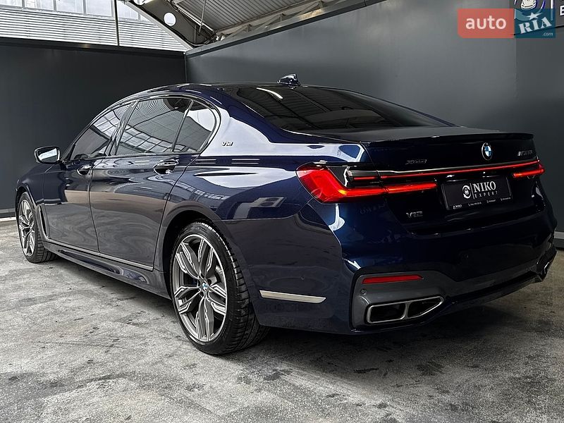 Седан BMW 7 Series 2021 в Киеве