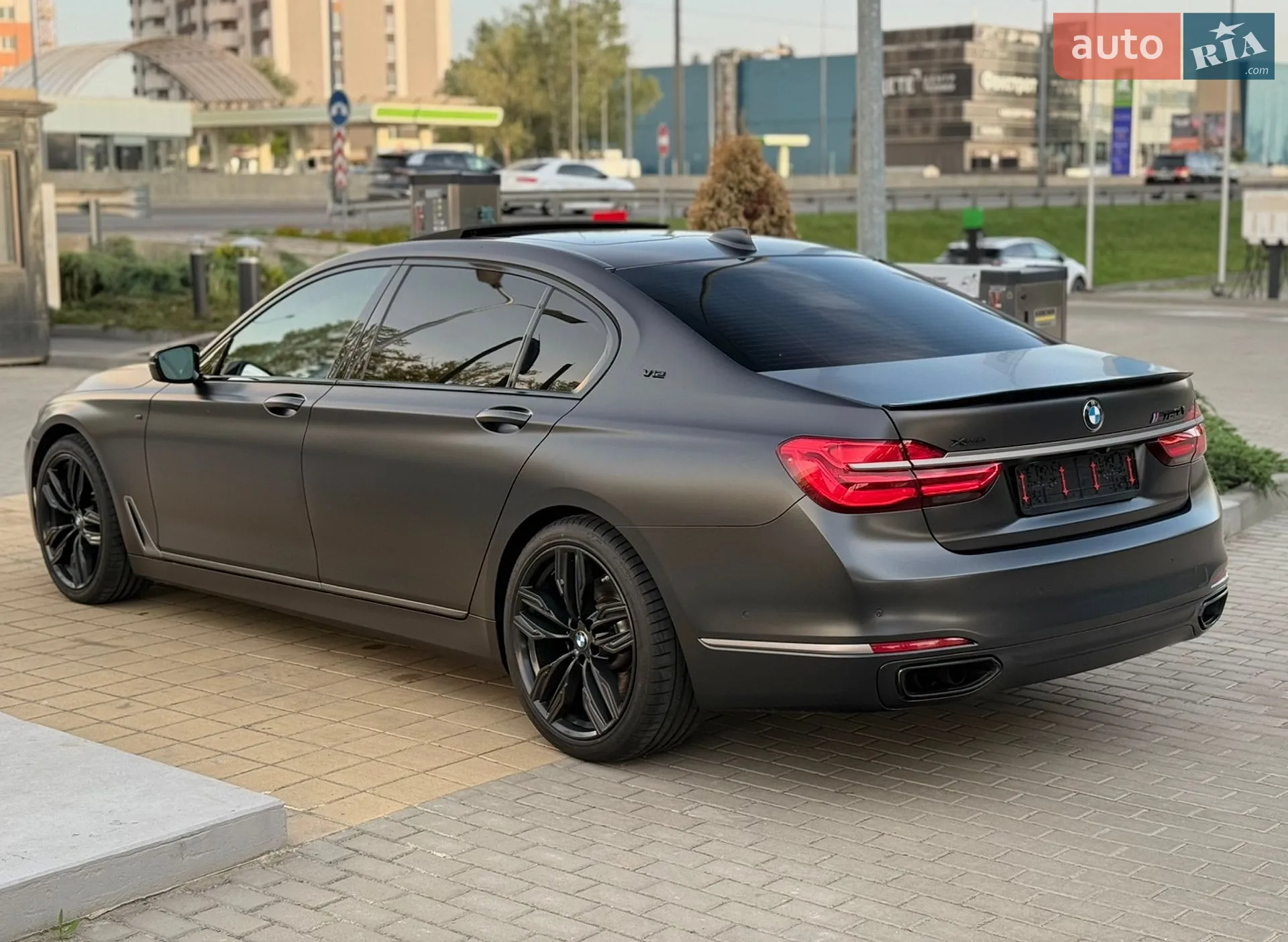 2015 BMW 7er - мініатюра 20