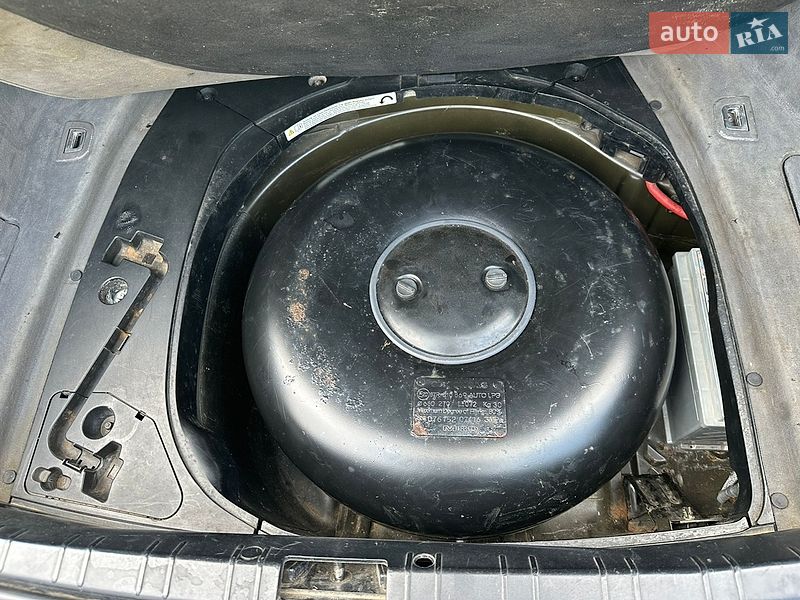 Седан BMW 7 Series 2002 в Виннице