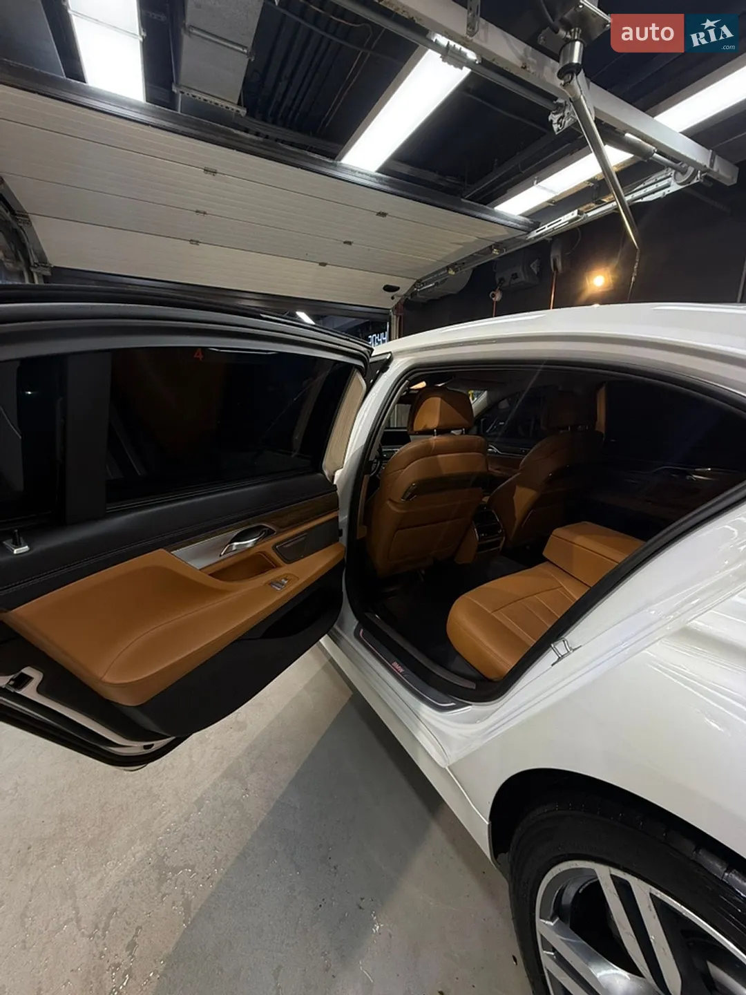 2015 BMW 7er - мініатюра 6