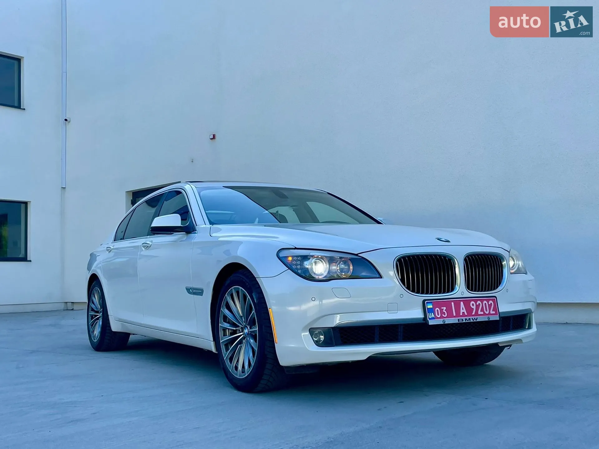 2012 BMW 7er - мініатюра 10