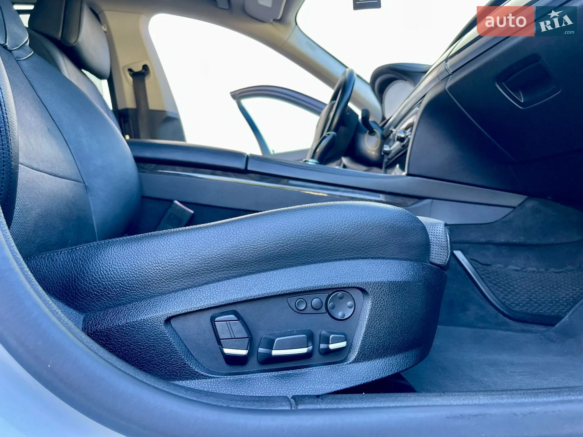 2012 BMW 7er - мініатюра 35