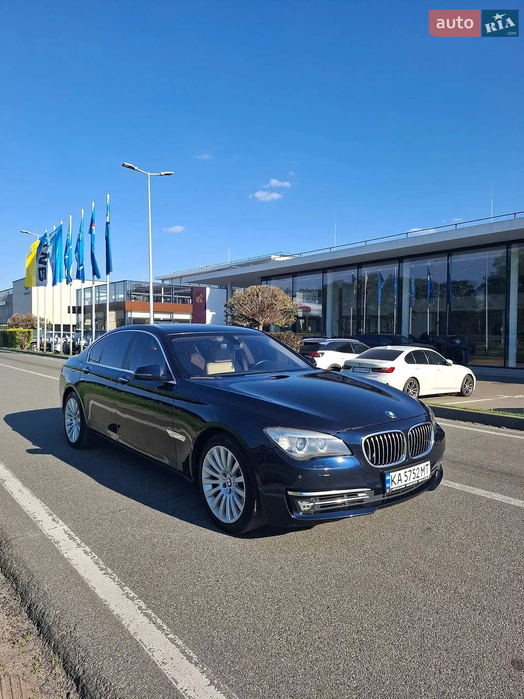 2012 BMW 7er - мініатюра 14