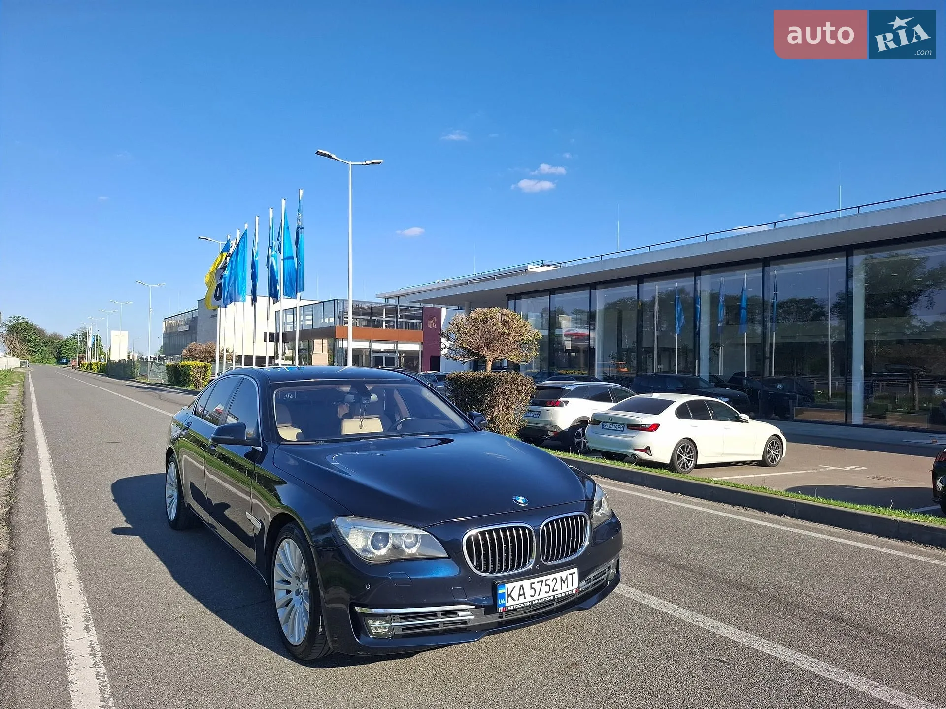 2012 BMW 7er - мініатюра 15