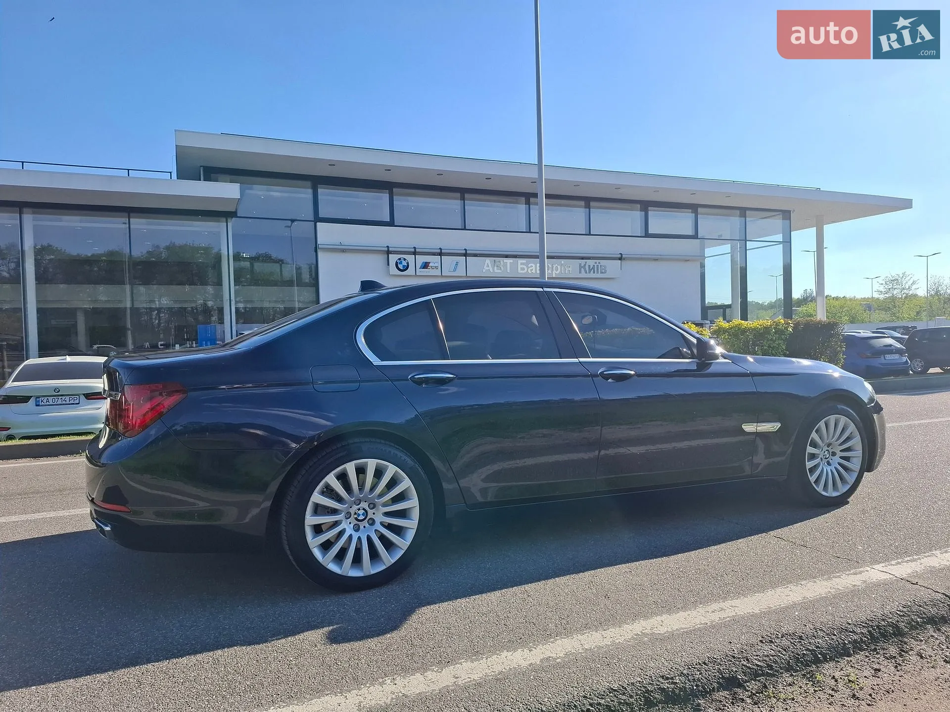 2012 BMW 7er - мініатюра 21