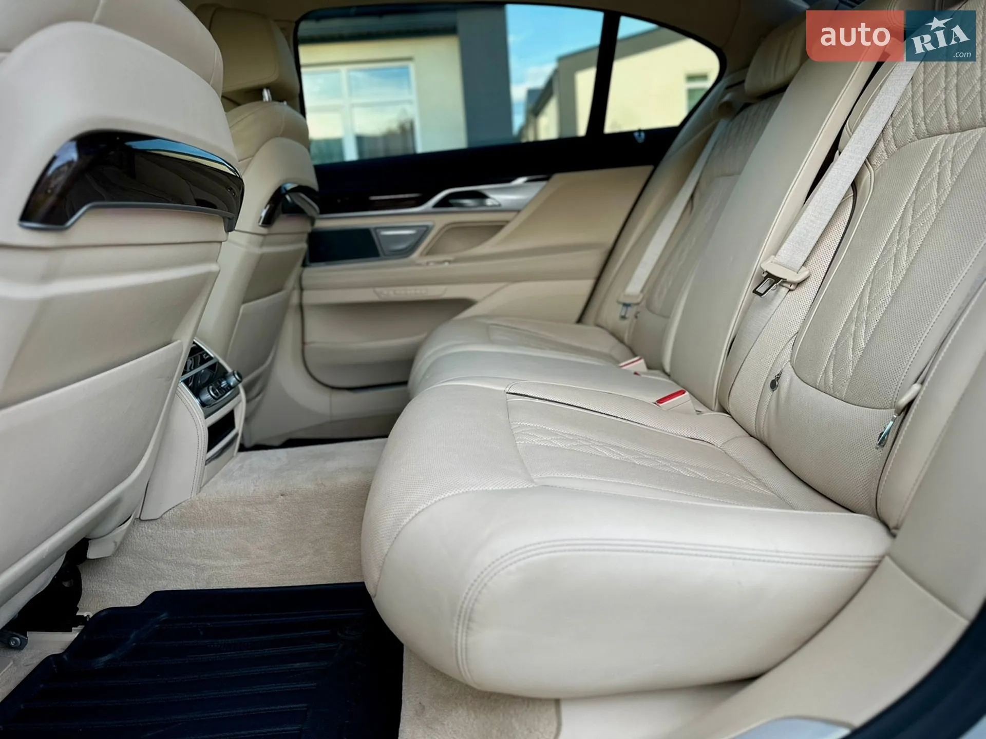 2019 BMW 7er - мініатюра 23