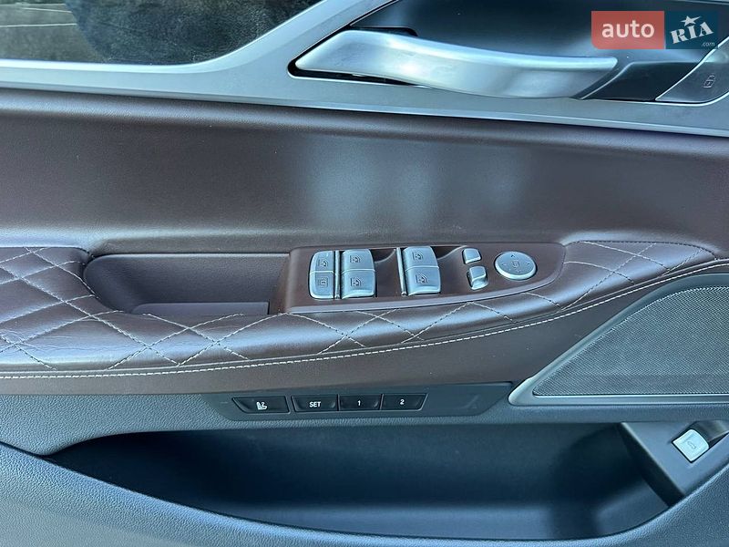 Седан BMW 7 Series 2019 в Киеве