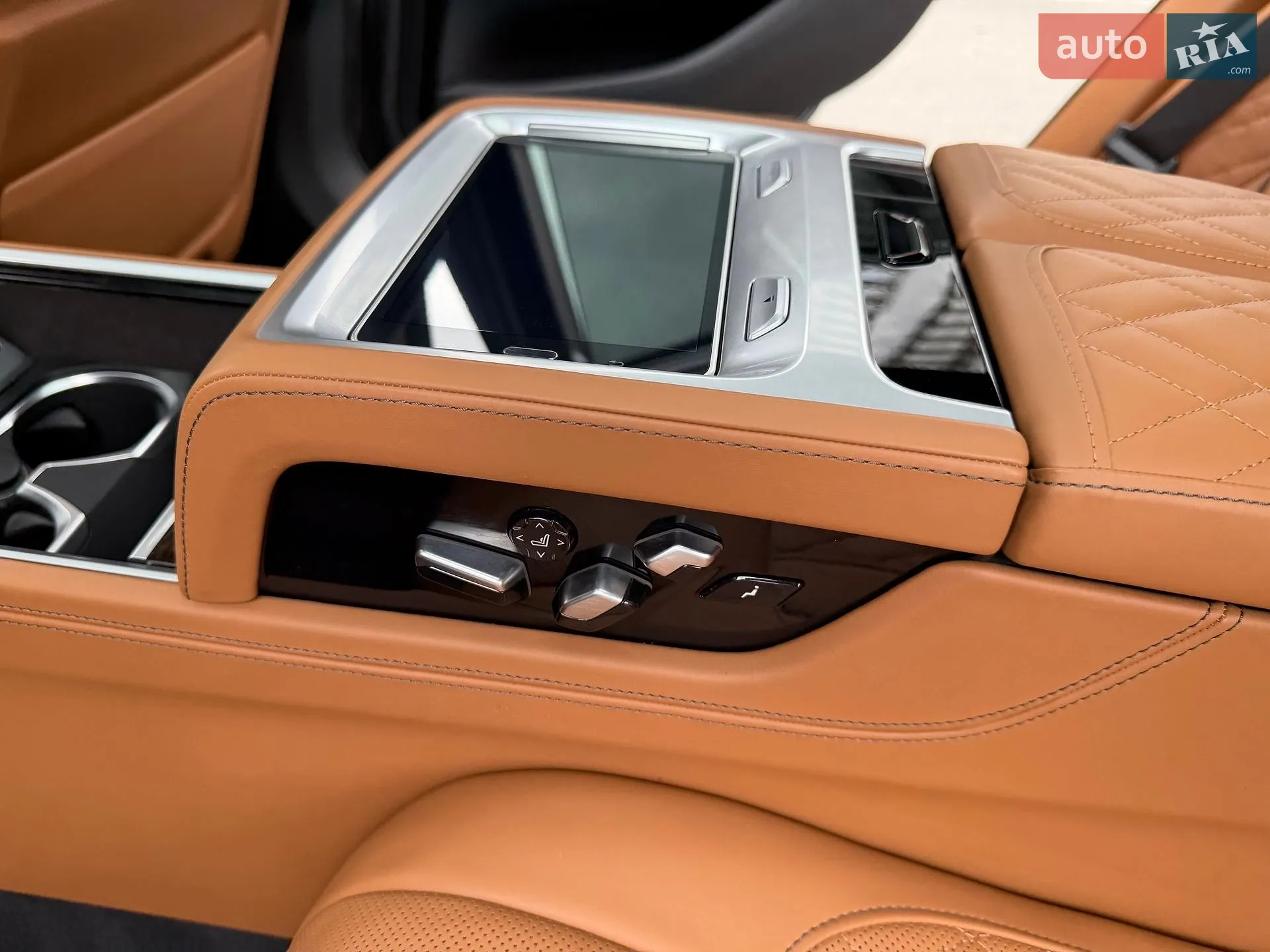 2019 BMW 7er - мініатюра 74