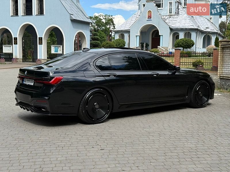 Седан BMW 7 Series 2019 в Львове